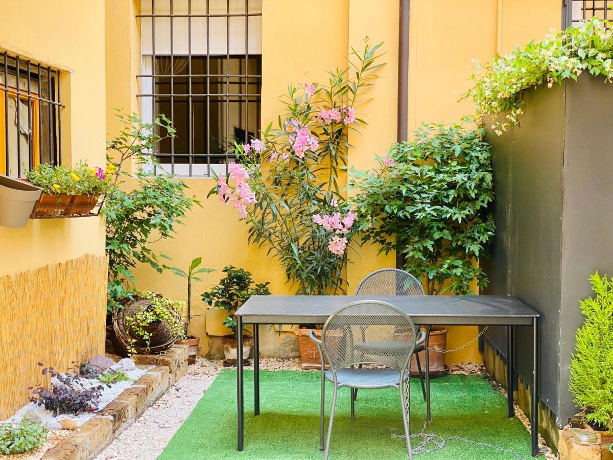 Gamberini House - Private Garden Daire Bolonya Dış mekan fotoğraf